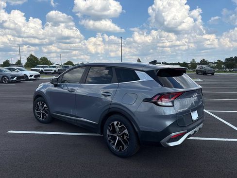 Used 2023 Kia Sportage EX FWD image 21