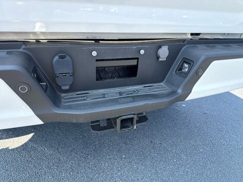 New 2023 Ford F150 Lightning Platinum image 37