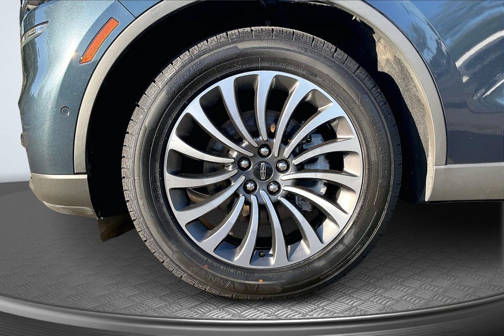 Used 2021 Lincoln Aviator Reserve w/ Equipment Group 201A RWD image 35