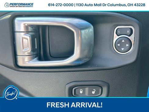Used 2022 Jeep Wrangler Unlimited Sport AWD/4WD image 17