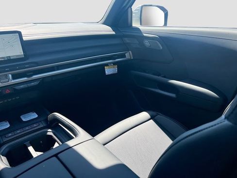 New 2027 Kia Telluride S image 25