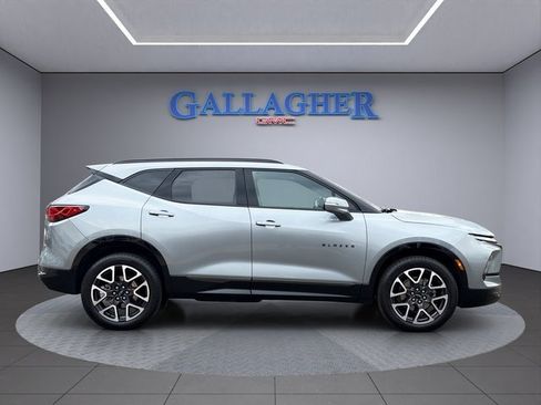 Certified 2024 Chevrolet Blazer RS w/ Enhanced Convenience Package image 3