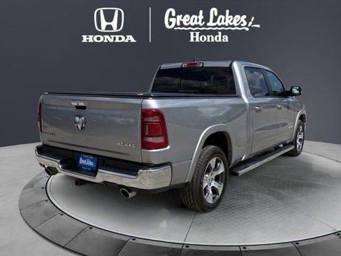 Used 2019 RAM 1500 Laramie AWD/4WD image 6