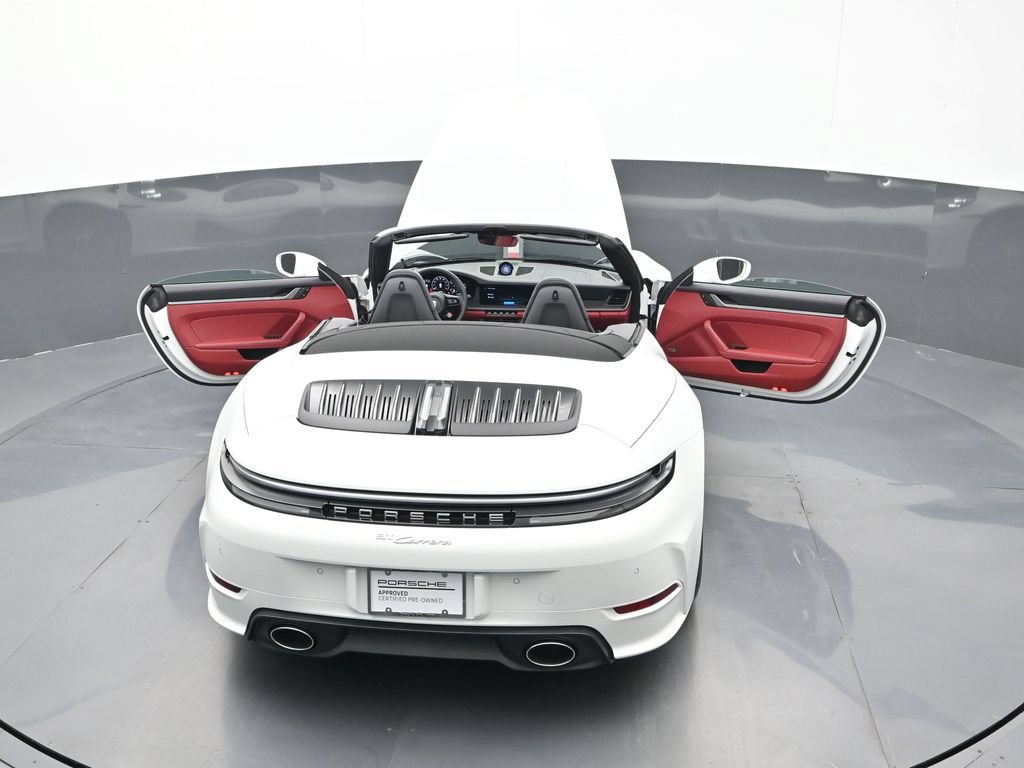 Certified 2026 Porsche 911 Carrera RWD image 24