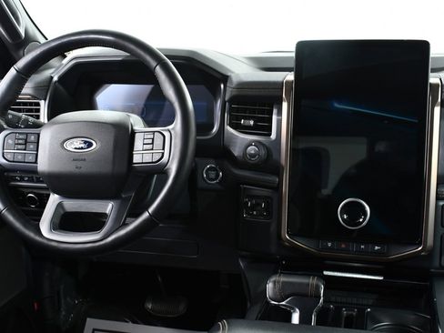 Used 2023 Ford F150 Lightning Lariat image 8