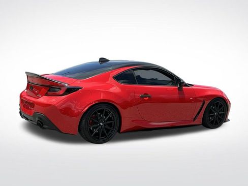 Used 2023 Toyota GR86 Premium RWD image 13