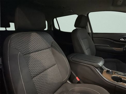 Used 2017 GMC Acadia SLE image 15