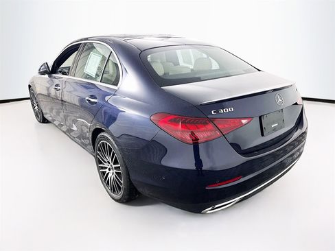 Used 2023 Mercedes-Benz C 300 C 300 image 5