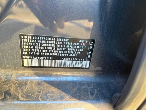 Used 2019 Volkswagen Golf R 4-Door image 23