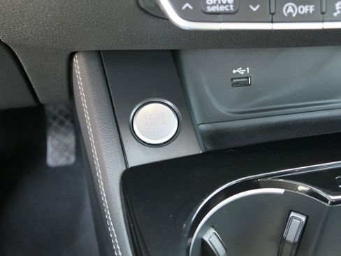 Used 2022 Audi A4 2.0T Premium Plus image 23