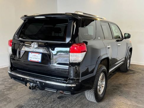 Used 2010 Toyota 4Runner Limited AWD/4WD image 6