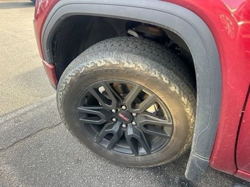 Used 2022 GMC Sierra 1500 Elevation w/ Elevation Premium Package image 14