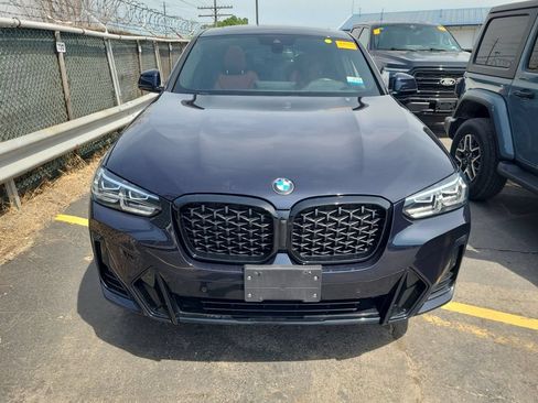Used 2023 BMW X4 xDrive30i AWD/4WD image 2