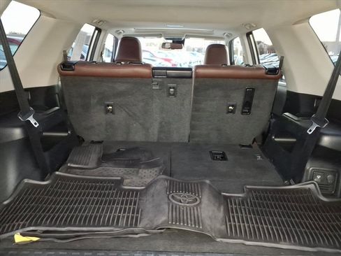 Used 2023 Toyota 4Runner Limited image 21