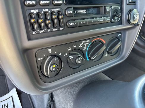 Used 2001 Plymouth Prowler image 24