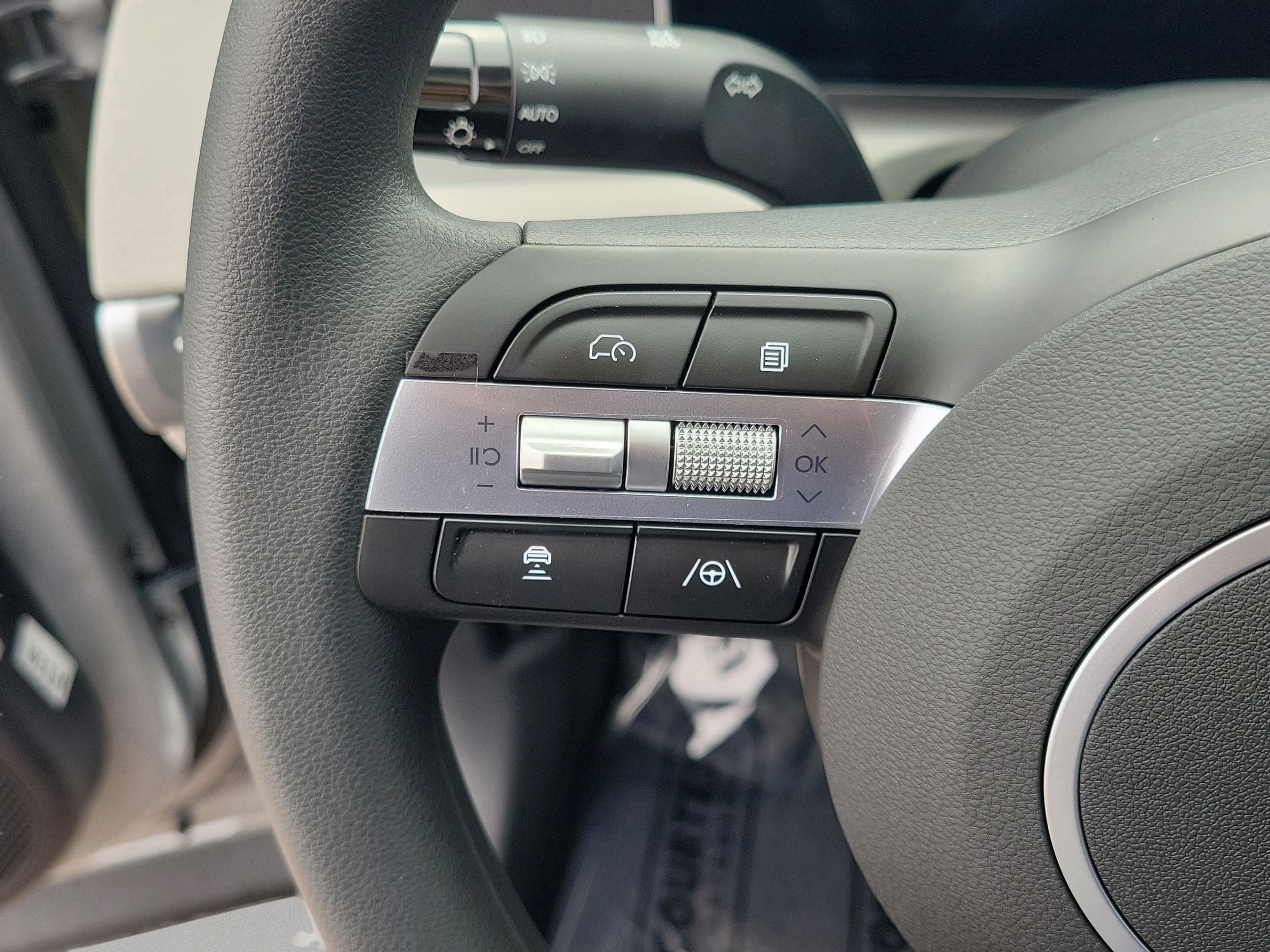 New 2026 Hyundai Tucson SEL Plus FWD image 23