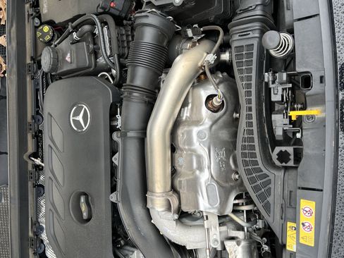 Certified 2024 Mercedes-Benz CLA 250 image 36