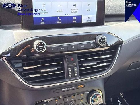 Certified 2022 Ford Escape SE FWD image 25