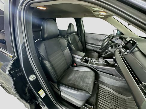Used 2024 Mitsubishi Outlander SE AWD/4WD image 33