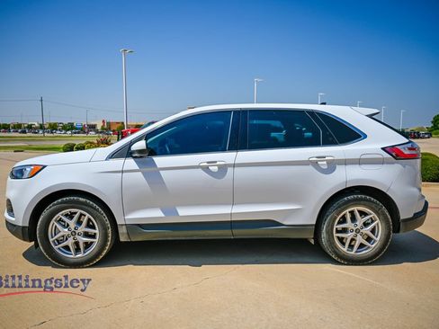 Used 2024 Ford Edge SEL AWD/4WD image 4