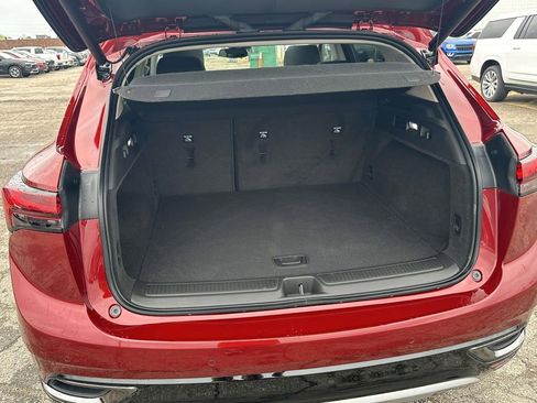 Used 2023 Buick Envision Essence w/ Sport Touring Package image 13