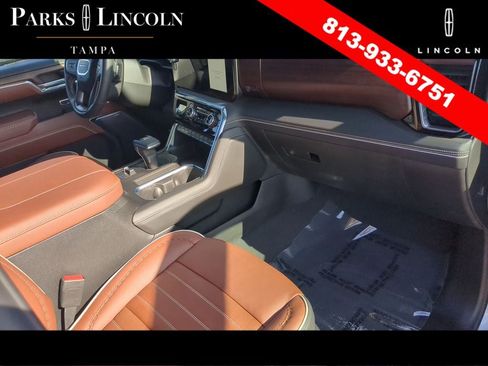 Used 2024 GMC Sierra 1500 Denali Ultimate AWD/4WD image 12