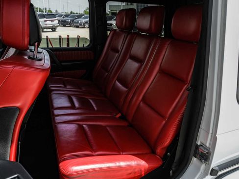 Used 2016 Mercedes-Benz G 63 AMG 4MATIC image 31