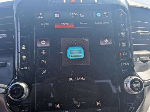 Used 2023 RAM 1500 Laramie AWD/4WD image 23