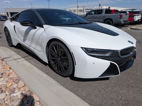 Used 2020 BMW i8 Coupe AWD/4WD image 5