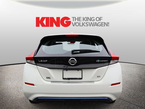 Used 2018 Nissan Leaf SL w/ SL Technology Package FWD image 4