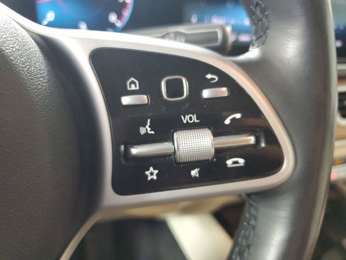Used 2021 Mercedes-Benz GLE 350 4MATIC image 28