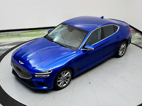 Used 2022 Genesis G70 2.0T image 33