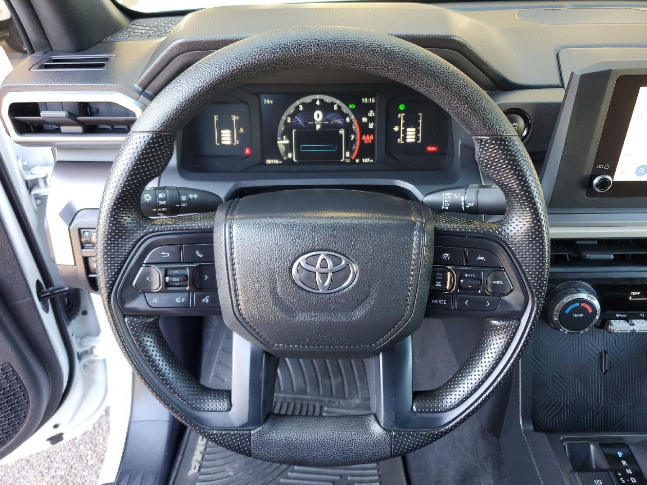 Used 2024 Toyota Tacoma SR5 AWD/4WD image 22