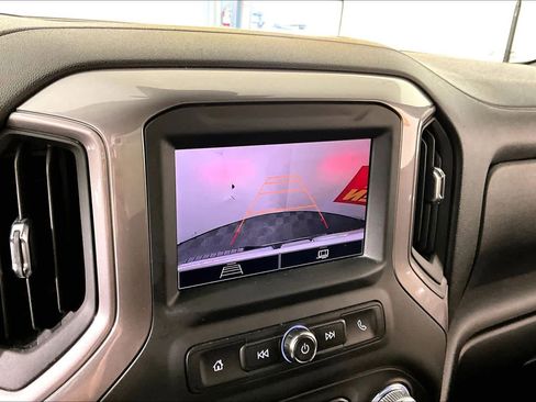 Certified 2024 GMC Sierra 2500 Pro w/ Convenience Package image 18