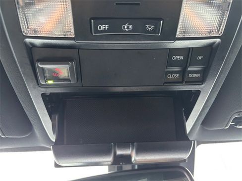 Used 2020 Toyota Tacoma TRD Sport image 24