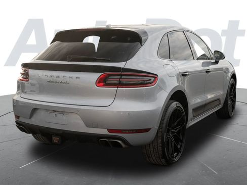 Used 2015 Porsche Macan Turbo image 3