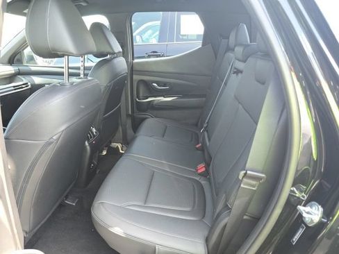 Used 2025 Hyundai Santa Cruz SEL AWD/4WD image 10