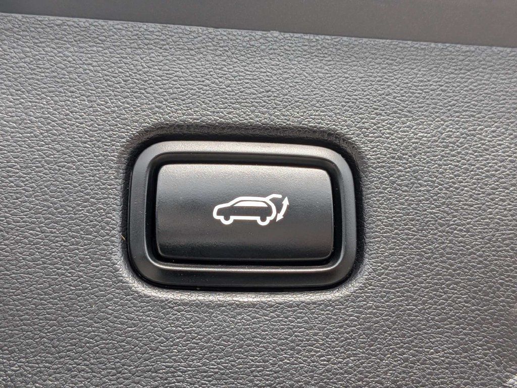 Certified 2025 Hyundai Tucson SEL AWD/4WD image 20