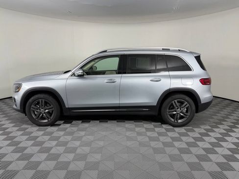 Certified 2025 Mercedes-Benz GLB 250 4MATIC image 5