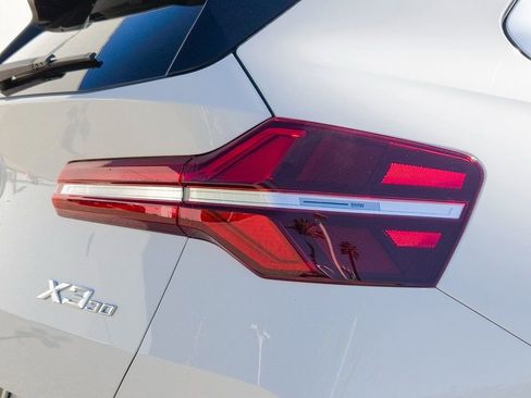 New 2026 BMW X3 xDrive30 w/ Premium Package image 4