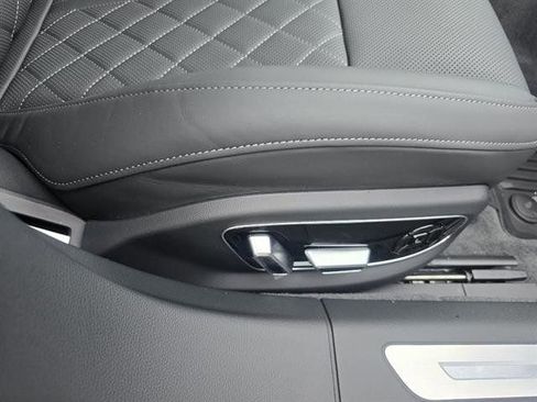 New 2025 Audi S8 image 17