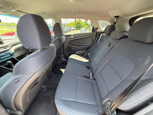 Used 2019 Hyundai Tucson SE AWD/4WD image 28