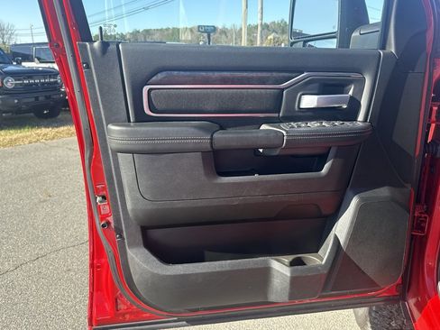 Used 2024 RAM 2500 Big Horn w/ Night Edition image 13