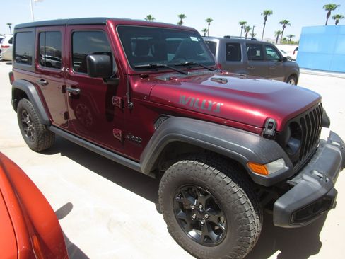 Used 2021 Jeep Wrangler Unlimited Sport AWD/4WD image 2