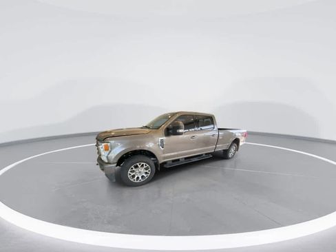 Used 2022 Ford F250 Lariat AWD/4WD image 8