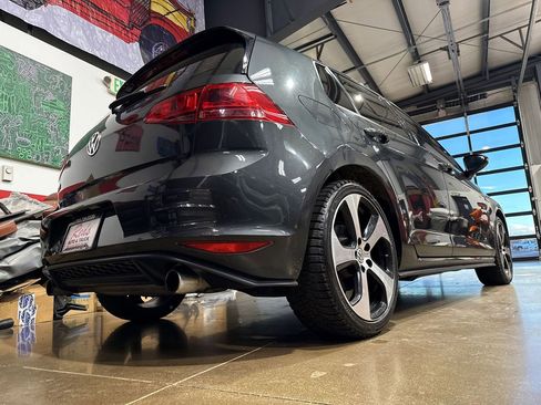 Used 2017 Volkswagen GTI S image 25