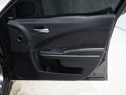 Used 2018 Dodge Charger GT image 23