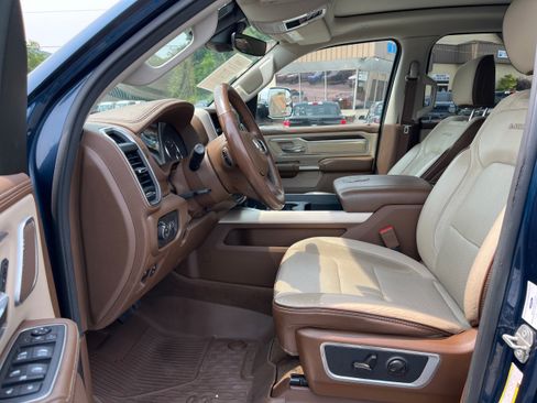 Used 2022 RAM 1500 Laramie AWD/4WD image 21