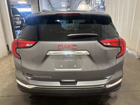 Used 2018 GMC Terrain SLT w/ Preferred Package image 5