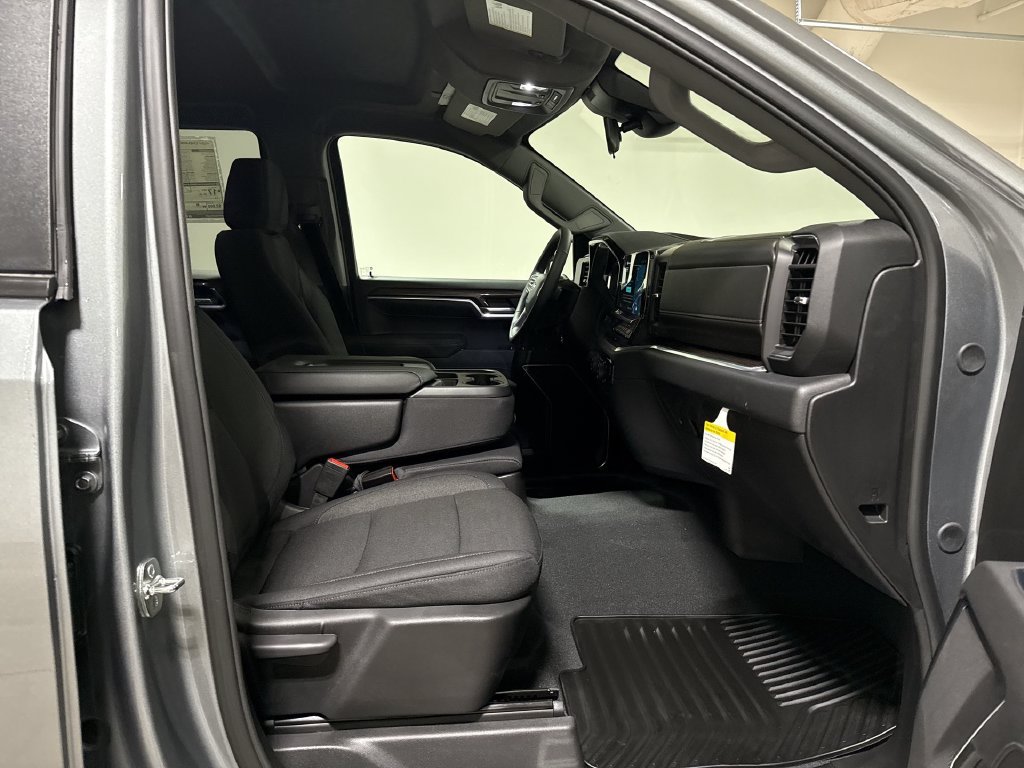 New 2026 Chevrolet Silverado 1500 RST w/ Z71 Off-Road Package AWD/4WD image 22